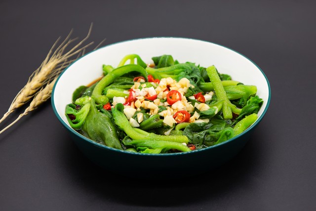 冰菜种植亩产量,亩产5000斤西瓜就可以卖1000元