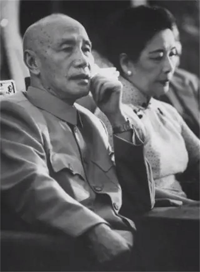 *子珍贺**亲弟弟犯错，被枪决处置，得知消息后的毛主席什么反应