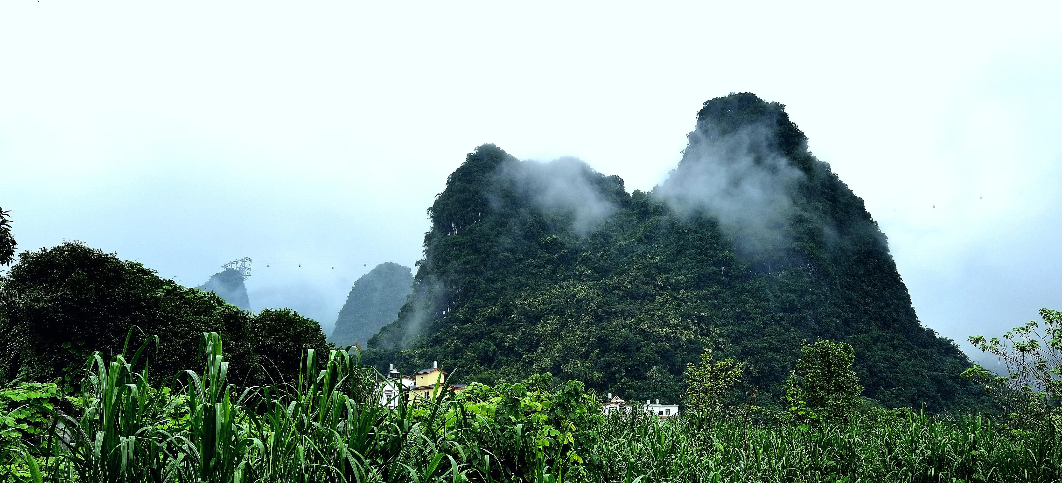 桂林阳朔如意峰一镜到底,阳朔如意峰全景