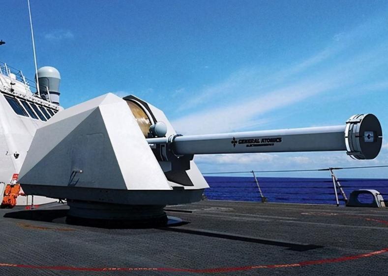 日本成功试射电磁炮,日本电磁炮与中国电磁炮