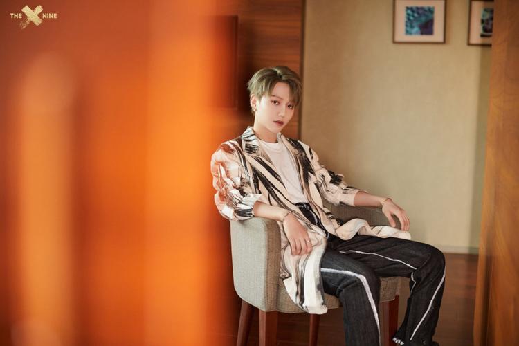 刘雨昕同款短发图片,刘雨欣短发造型图片