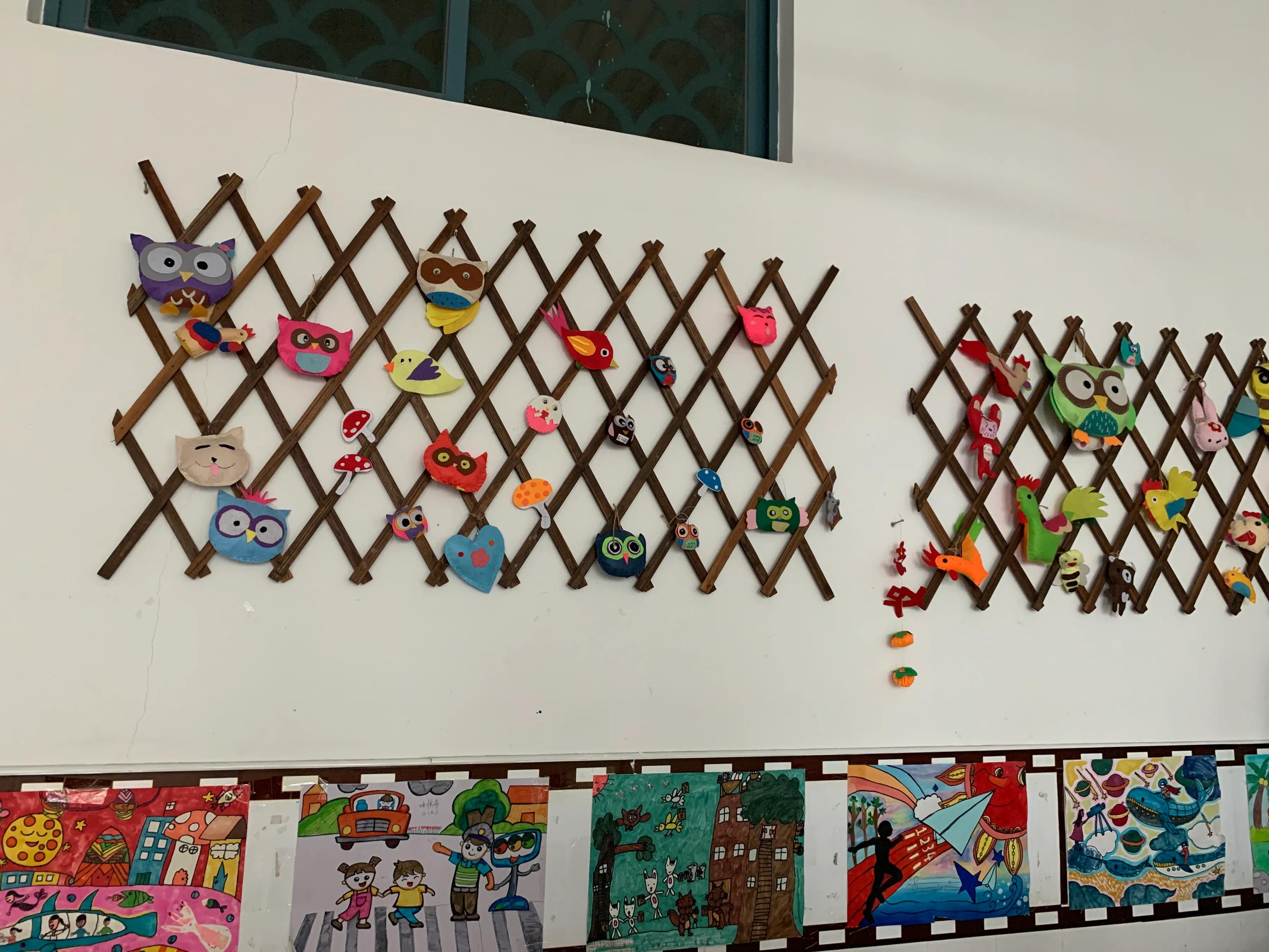 美丽的凤凰小学,林中凤凰小学