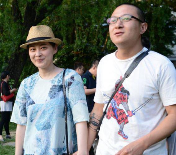 梅婷鄢颇离婚因为谁,梅婷和鄢颇度过了七年的婚姻生活