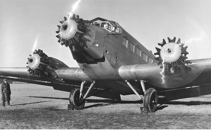 蔡英文家族历史令人咋舌，她为何冒死搞“*独台**”？原来是汉奸家族