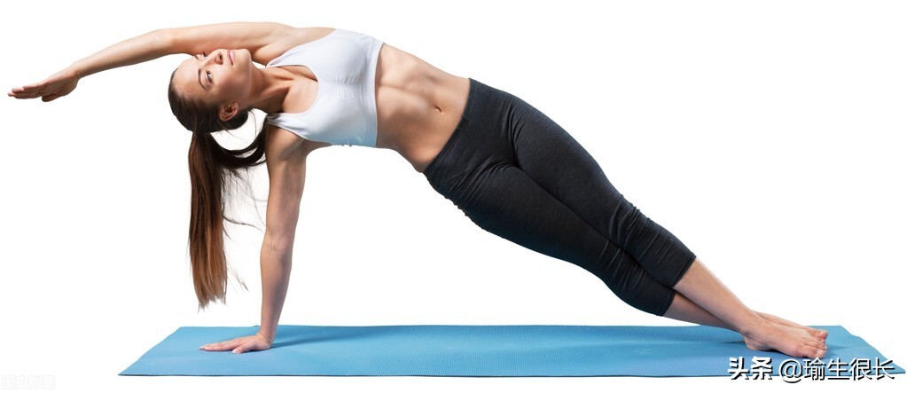 瑜伽初学者在下犬式中遇到的问题,瑜伽下犬式为什么踩不到地