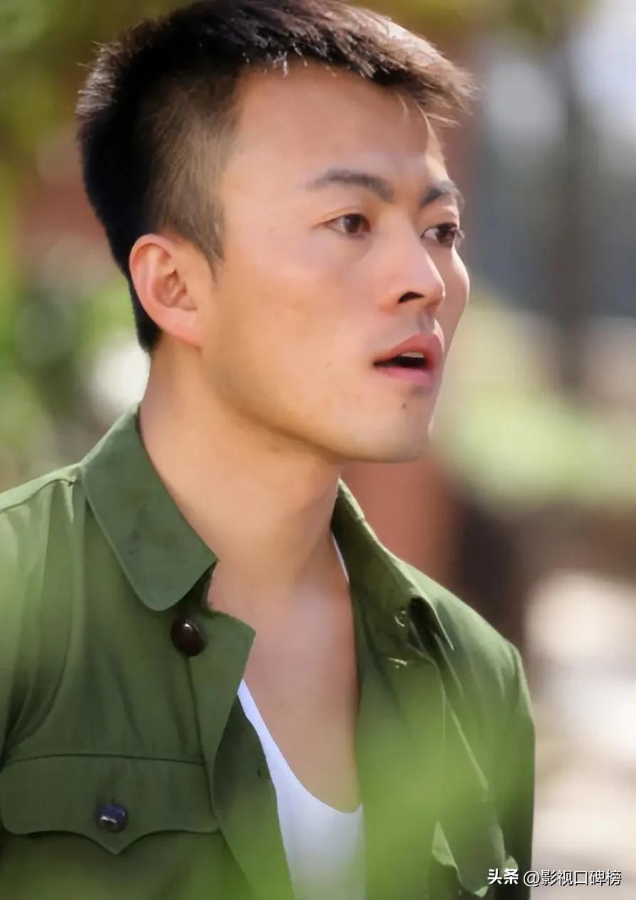 狂飙唐小龙偷袭高启强,狂飙唐小龙能打过洪哥吗