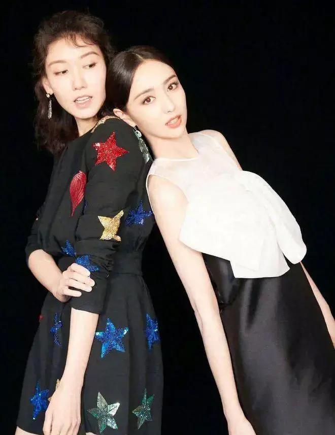 美国走红毯惊艳的女星视频,走红毯惊艳的女星最近视频