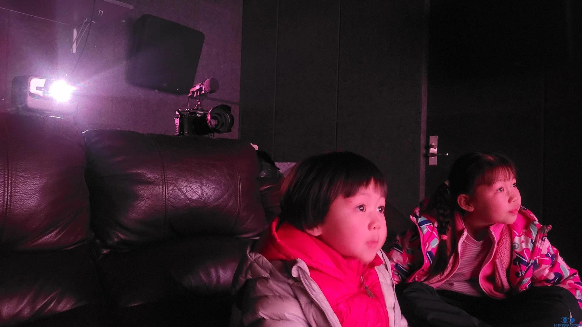 坚果n1ultra4k激光投影,坚果N1Ultra三色激光投影仪