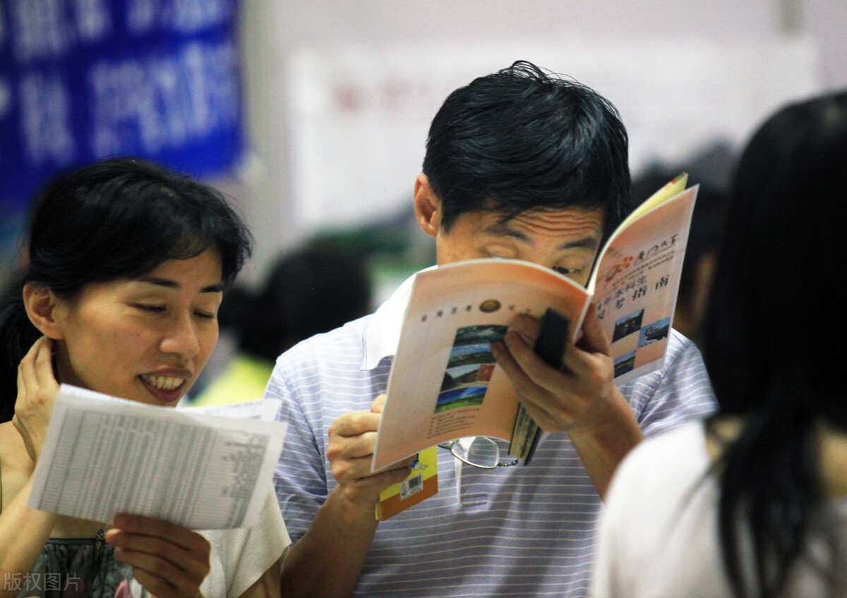 高考成绩不理想没上本科,高考没考好也能上985名校的方法