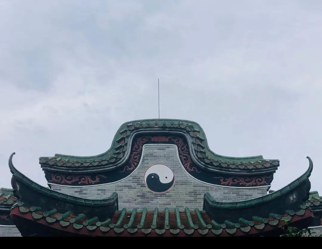 易的核心意义在于什么,易经中的易是卦象吗