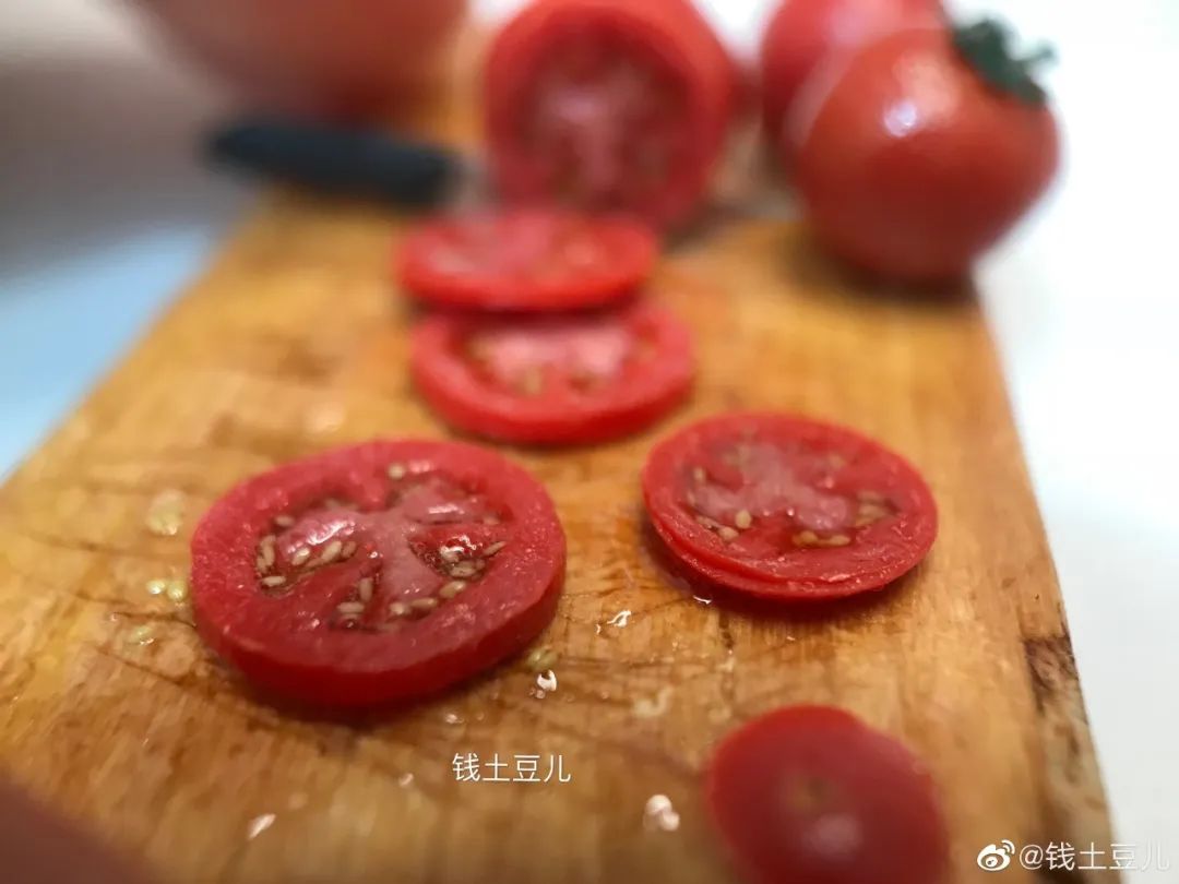 90后妈妈因造假走红,网红辣妈骗局