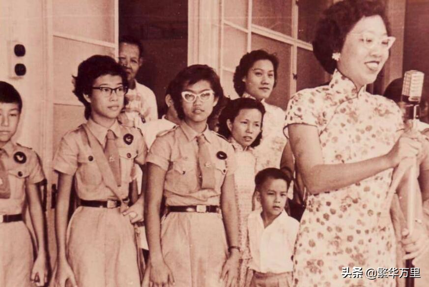 新加坡多少收入达到高收入,新加坡的收入与中国收入对比