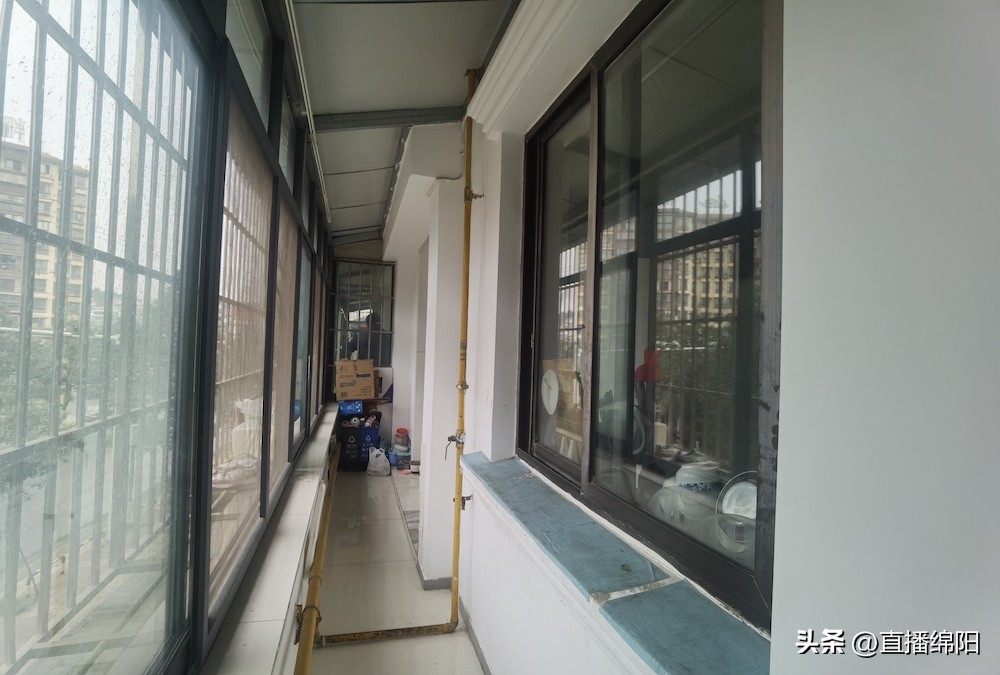 室内燃气主管多粗,燃气主管在阳台正中央