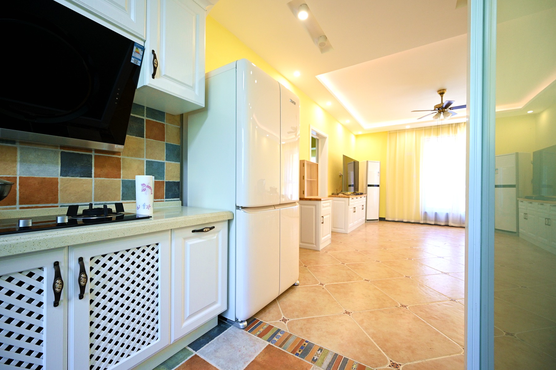 疫情过后你也许需要一台大冰箱，看看这款高颜值的小吉十字门冰箱