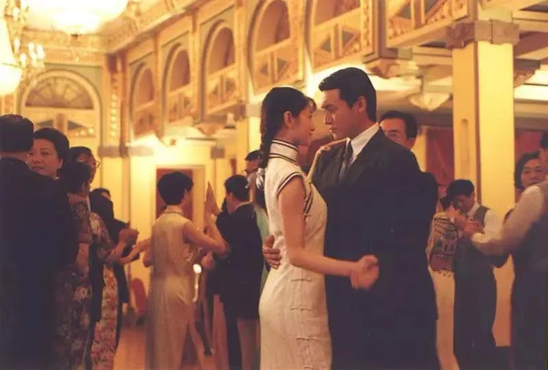 李小冉5个亿,李小冉挣了多少钱了