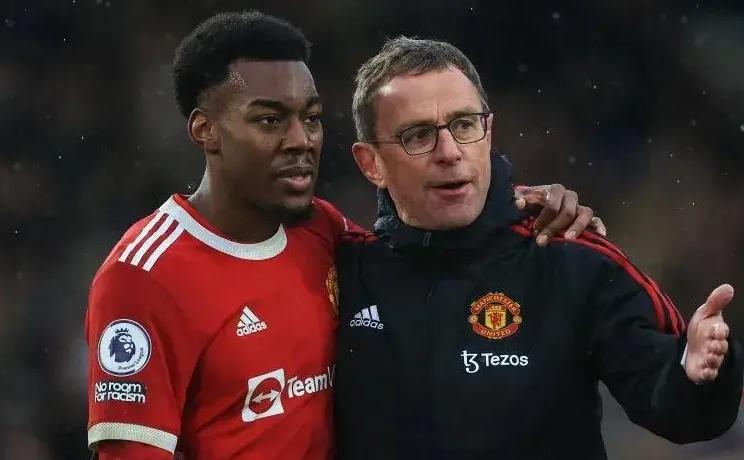 后弗格森时代第一个冠军,后弗格森时代三大前锋