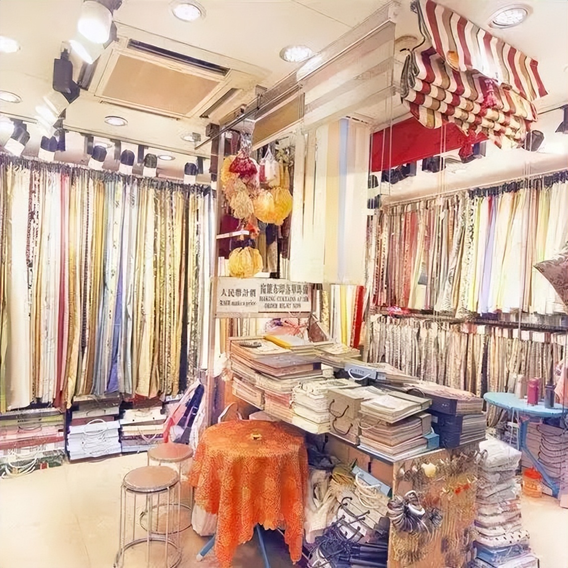 何日君再来店铺,何日君再来是哪个时代的歌