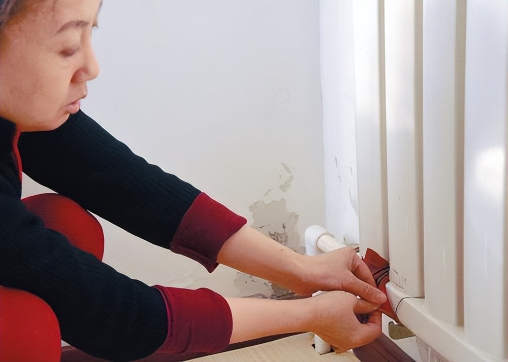 暖气停后水如何处理,停暖了暖气漏水怎么办