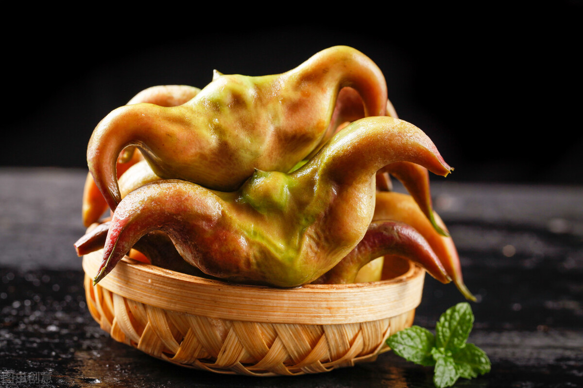 小菱角和大菱角的区别,关于菱角的阅读