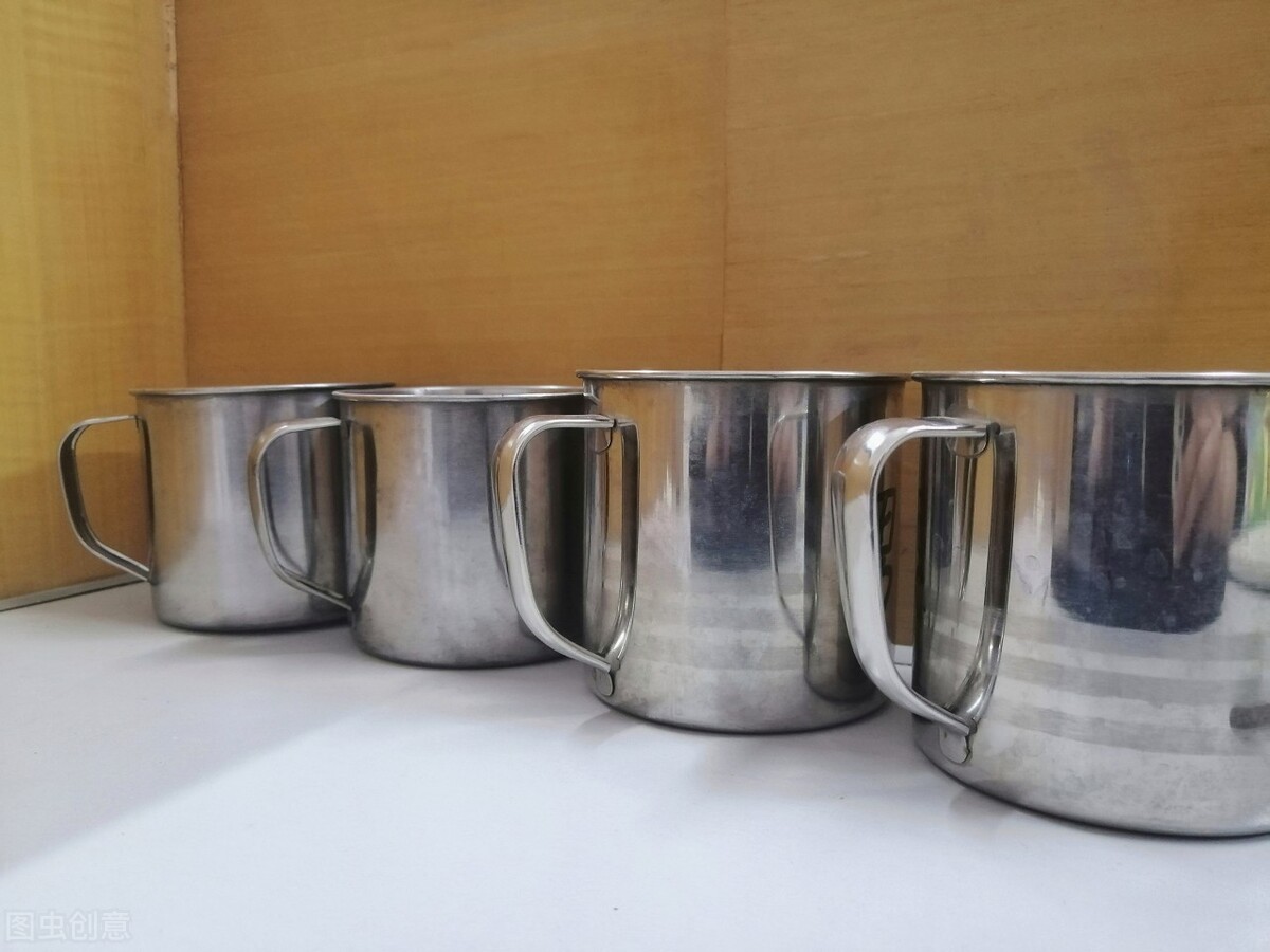 使用不锈钢餐具须谨记6大禁忌,常用不锈钢餐具对身体好不