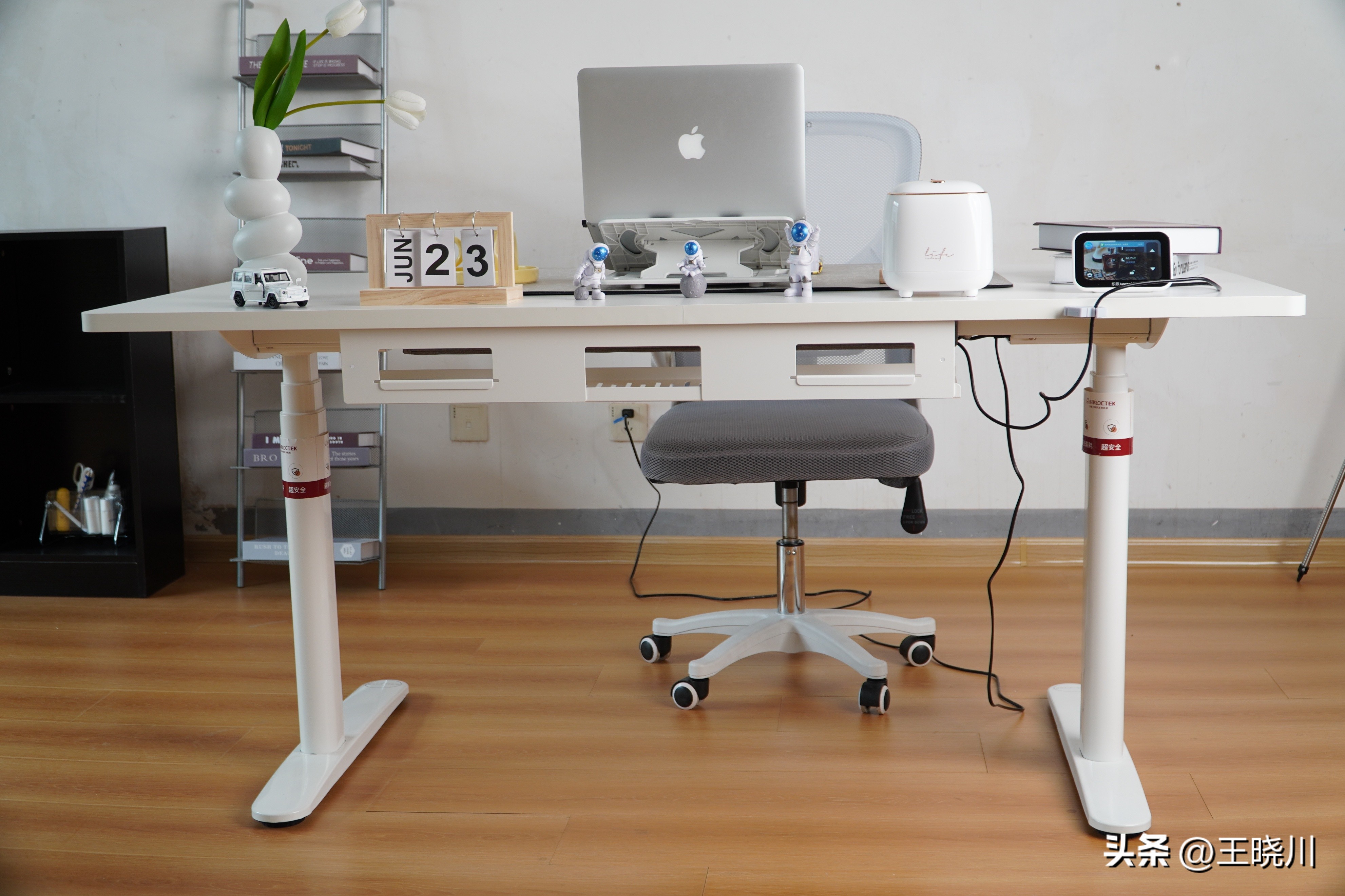 乐歌升降桌各系列区别,乐歌升降桌为什么那么晃