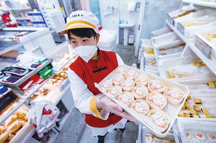 兔元素年货受追捧,兔年将至