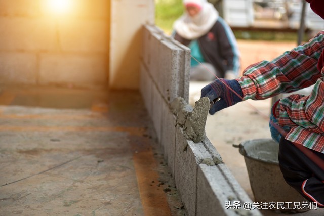 200块钱一天工钱,工资200块钱一天