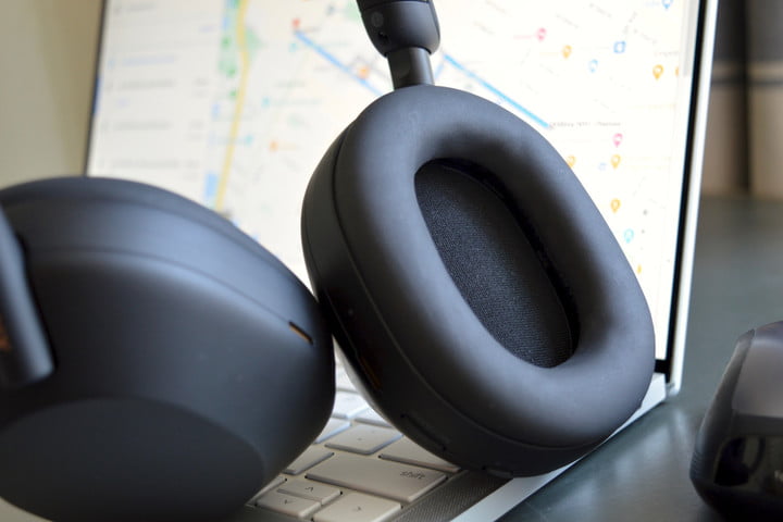 索尼wh-1000xm5对比1000xm4,索尼wh1000xm5可以插线嘛