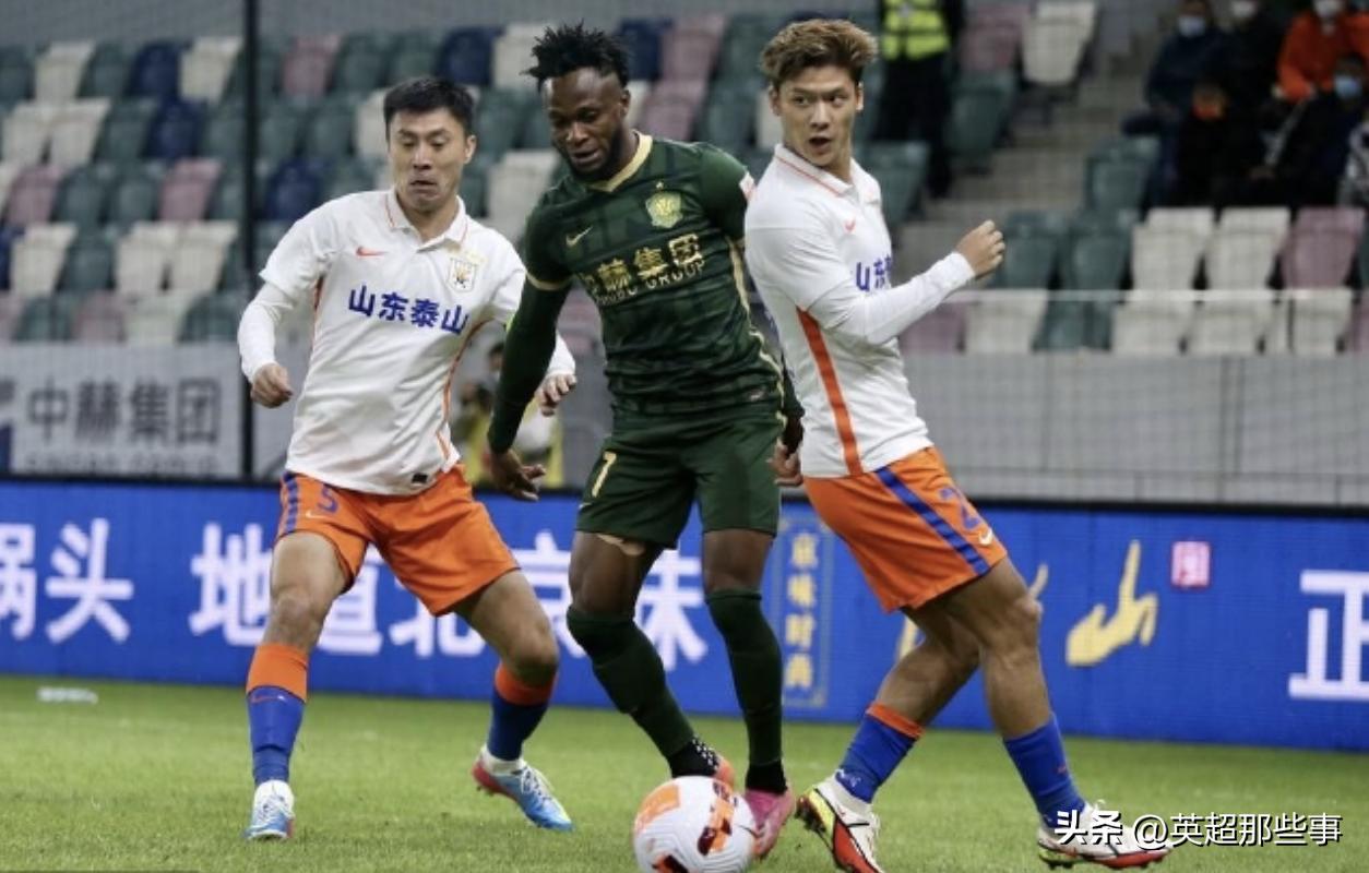 中超泰山2-1逆转深圳距榜首9分,中超最新积分榜山东泰山胜广州城