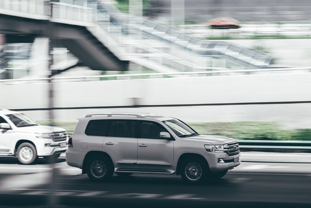 她58岁退休工资8000，外孙说：让我留这儿吧，我很乖，我能带妹妹