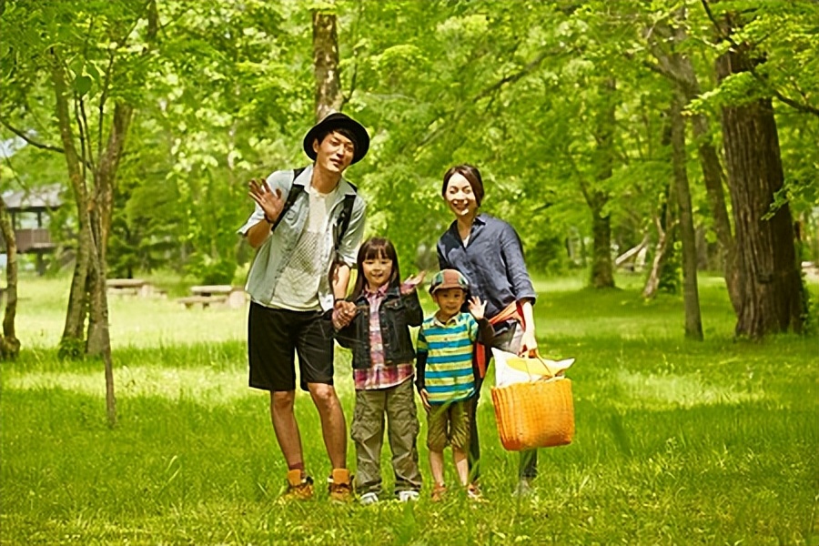 六岁女童惨遭后妈虐待,六岁女童遭后妈虐待后续报道