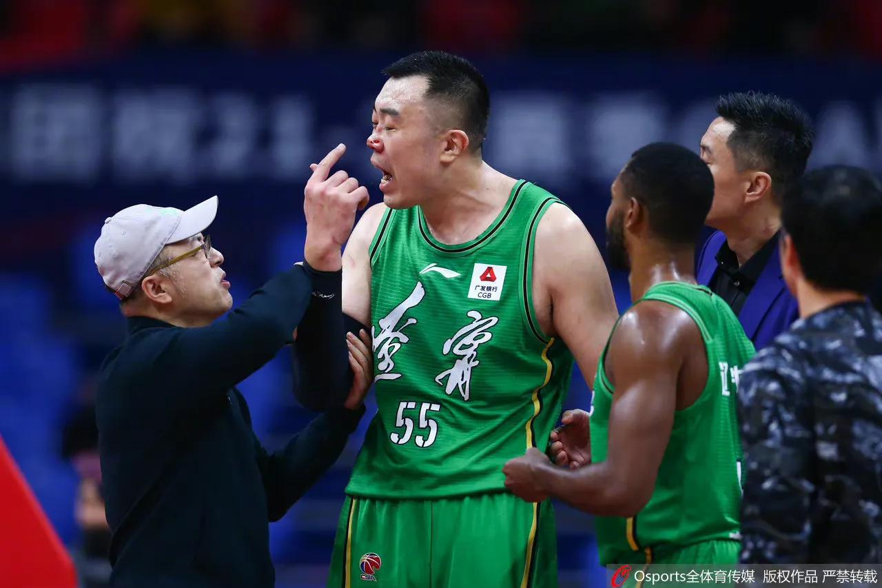 八倍镜再现球场,八倍镜还原