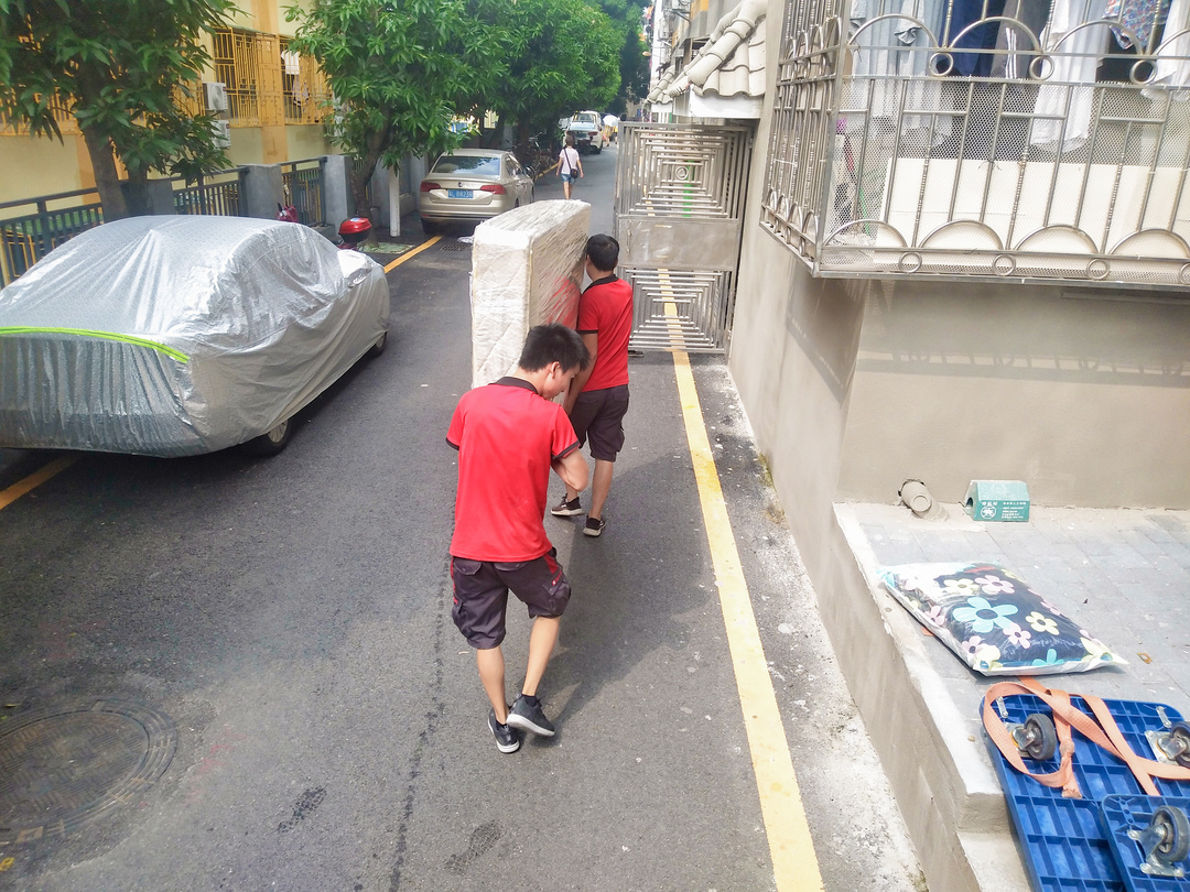 长途货运搬家公司哪家好点,长途搬家用哪个搬家公司比较好