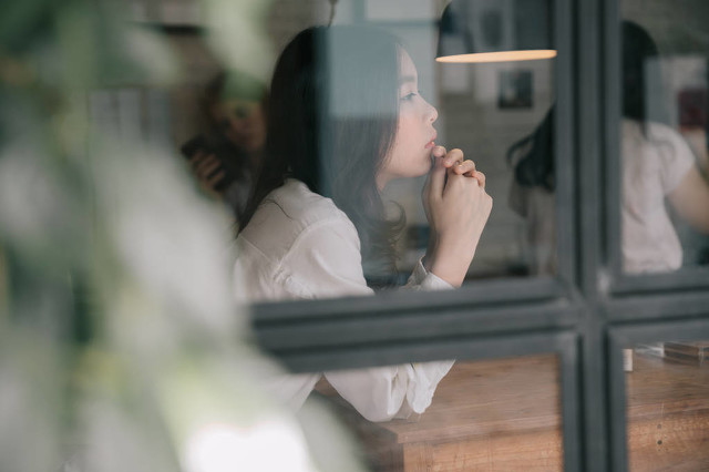 她30岁，自己有一套200万房，男友要她卖了重新买房，拒绝后分手