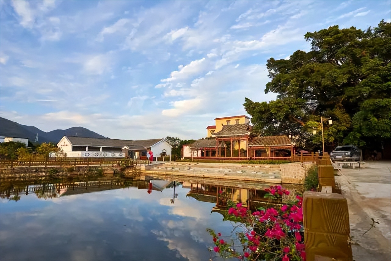 以高质量发展推进肇庆现代化建设,为肇庆高质量发展做出自己努力