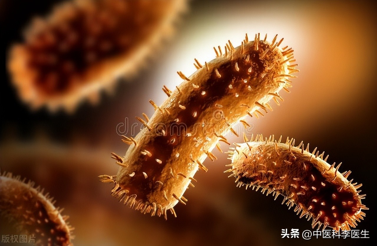 男子被狗咬伤多久会出现后遗症,男子被狗咬没打疫苗一个月