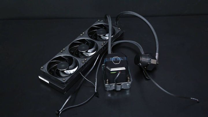 空调可以帮助电脑机箱散热吗,空调主机散热用风扇有用吗