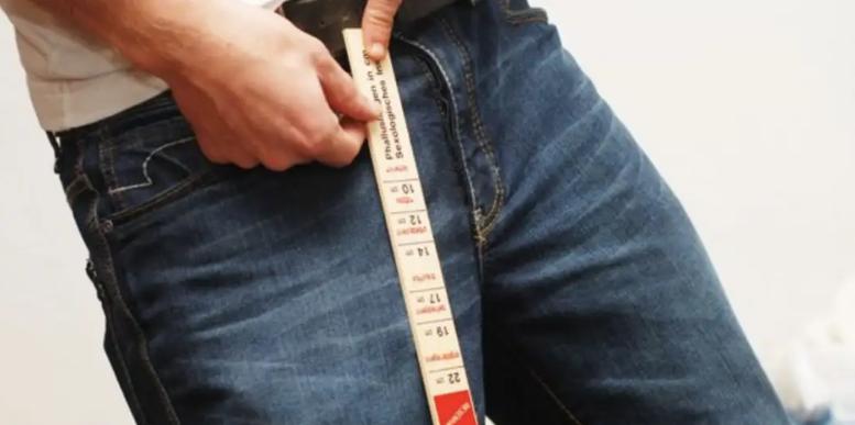 为什么男人的丁丁，普遍偏左？