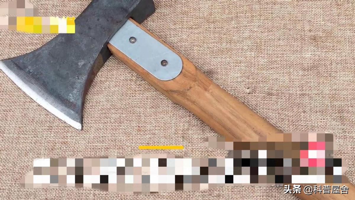 90后姑娘骗保43万,女子被已婚男子骗财骗保