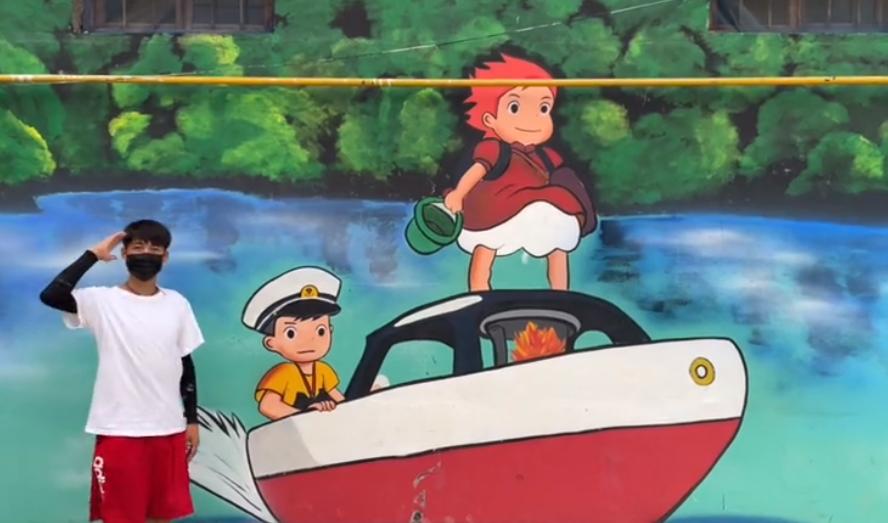 现实版“神笔马良”大新：凭一支笔带全村暴富，被华春莹点赞