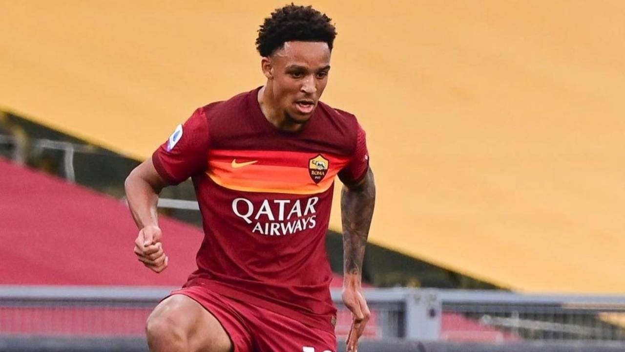 意甲冬季转会米兰,2022意甲尤文图斯夏窗转会