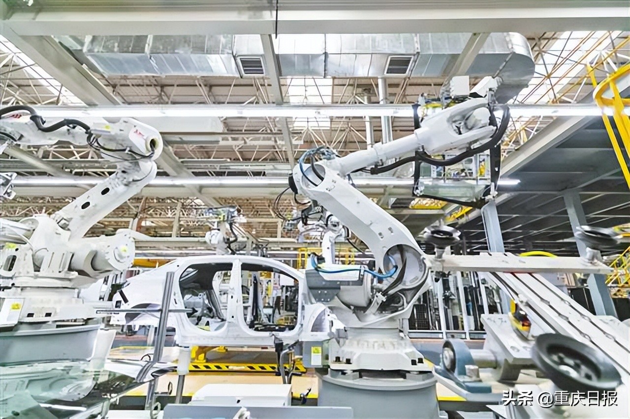 两江新区重走长征路,两江新区2018政府报告