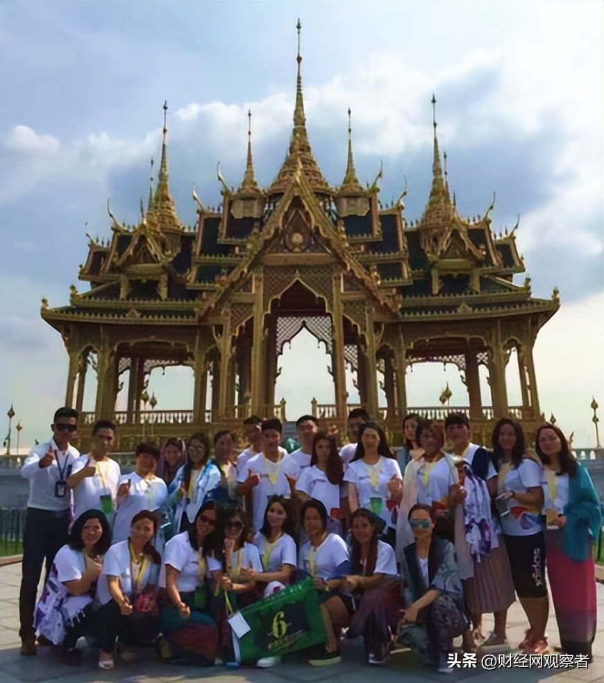 加盟送豪车？高调炫富的禧爱国际运营平台因涉传被冻结8500万