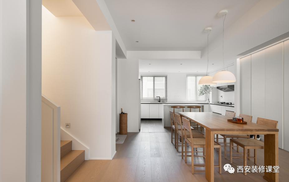 大户型复式日式原木风,顶楼复式维吾尔房子风格