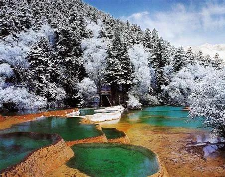 夏季四川旅游必去十大景点推荐,秋季四川旅游必去十大景点