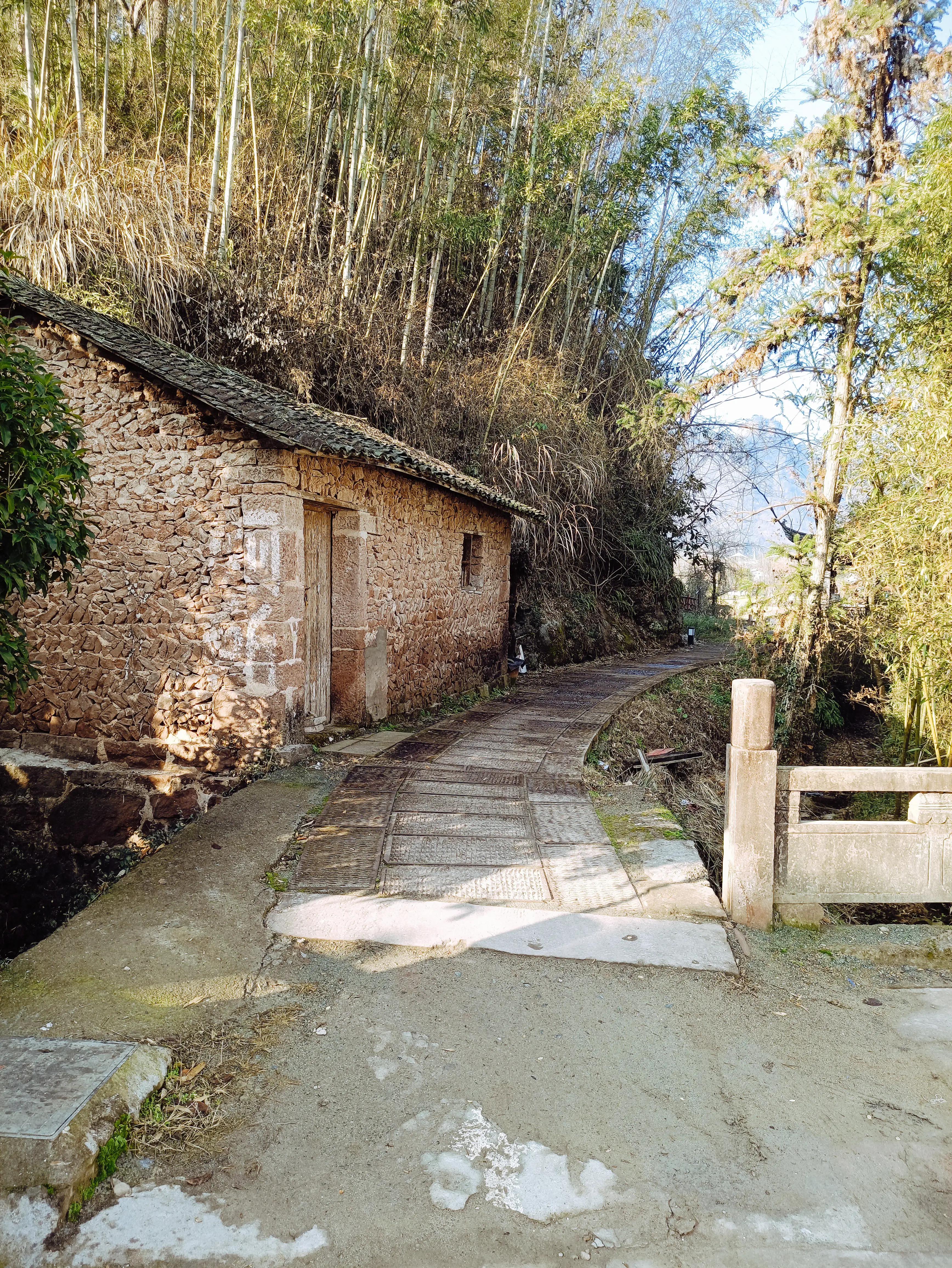 齐云山步行上山路线,齐云山徒步最佳路线图要门票