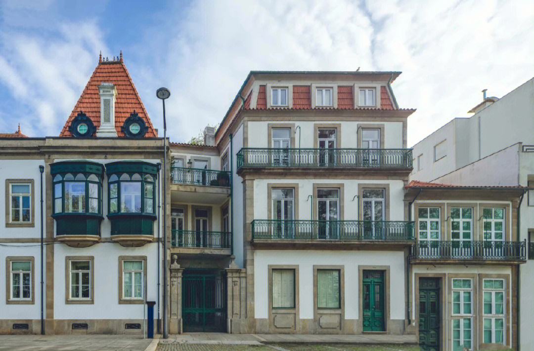 国外为什么没有防盗窗,为什么中国到处是防盗窗