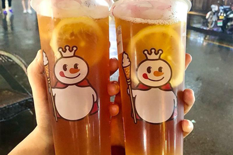 小县城加盟蜜雪冰城店需要多少钱,蜜雪冰城总部在哪里加盟电话多少