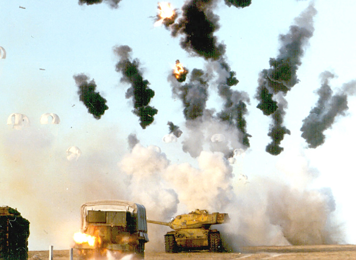 中国精确制导远程火箭炮,中国远程火箭弹炮弹爆炸威力