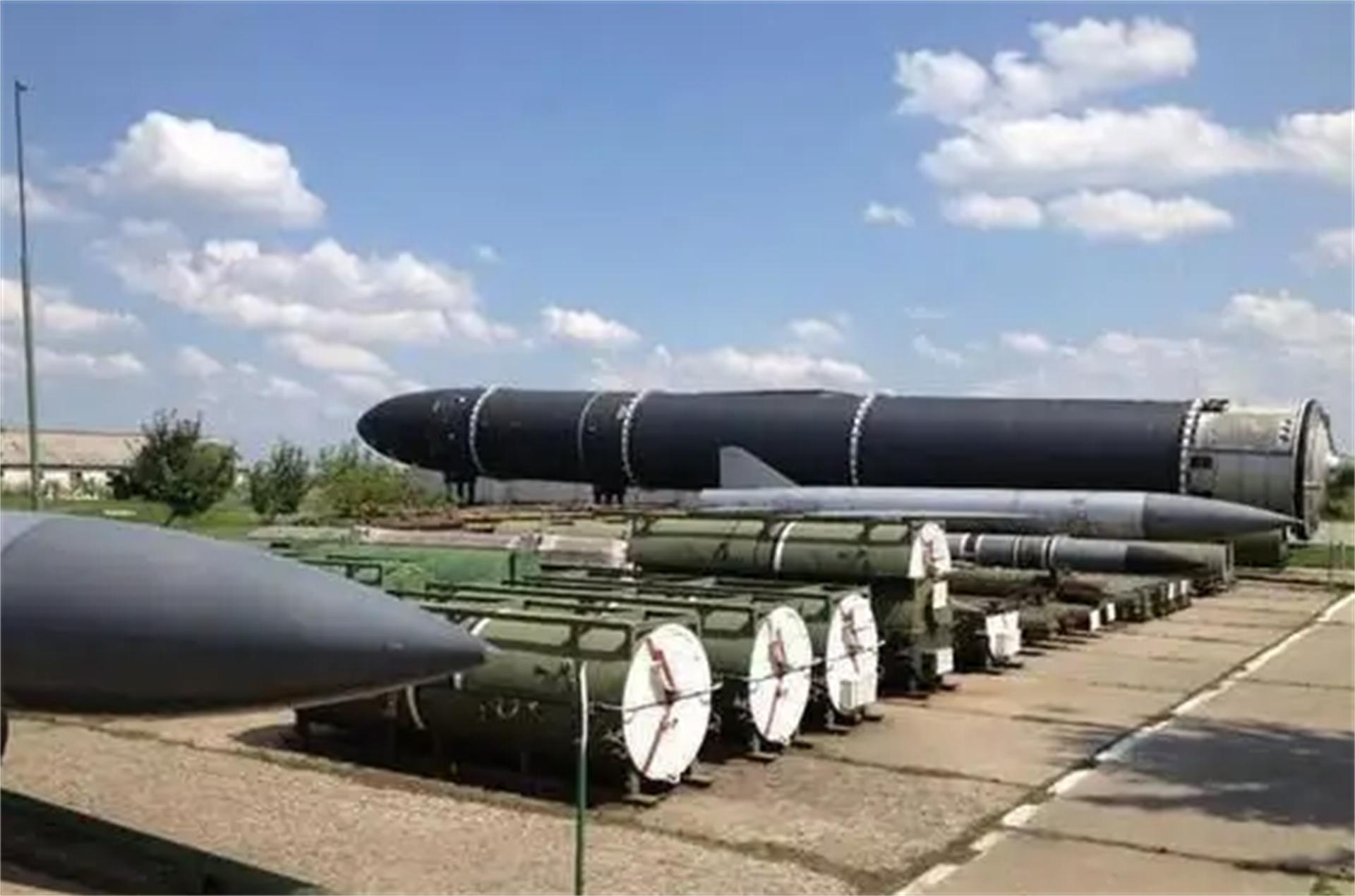 苏联三种火箭弹,哈萨克斯坦继承了苏联哪些核武器